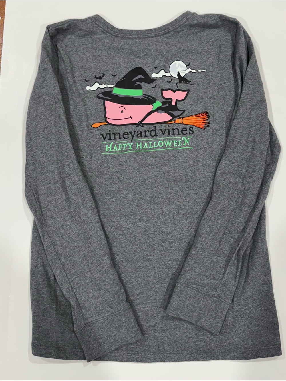 EUC Vineyard Vines Halloween Shirt